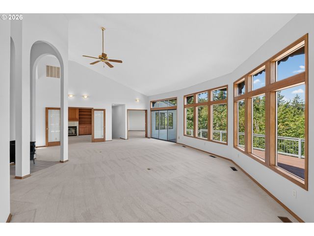 2846 CARRIAGE Way, West Linn, OR 97068