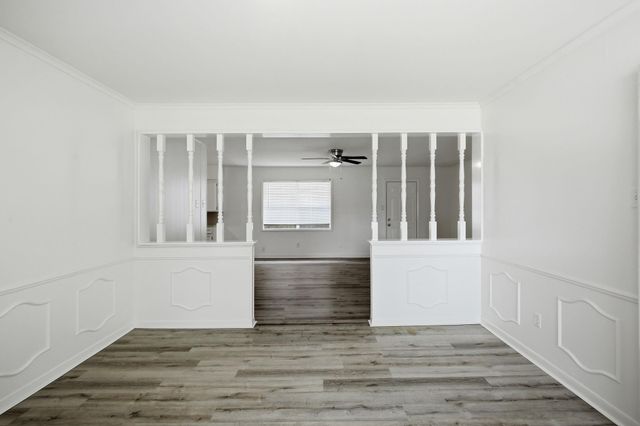 903 S Dula Street, Alvin, TX 77511