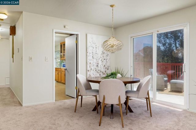8197 Coach Dr, Oakland, CA 94605