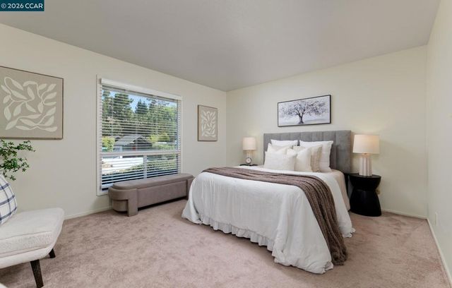 8197 Coach Dr, Oakland, CA 94605