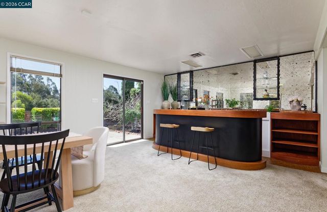 8197 Coach Dr, Oakland, CA 94605