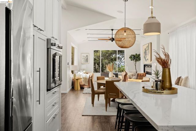 1471 Scenic Ave, Berkeley, CA 94708