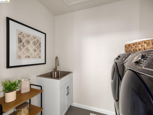 1471 Scenic Ave, Berkeley, CA 94708