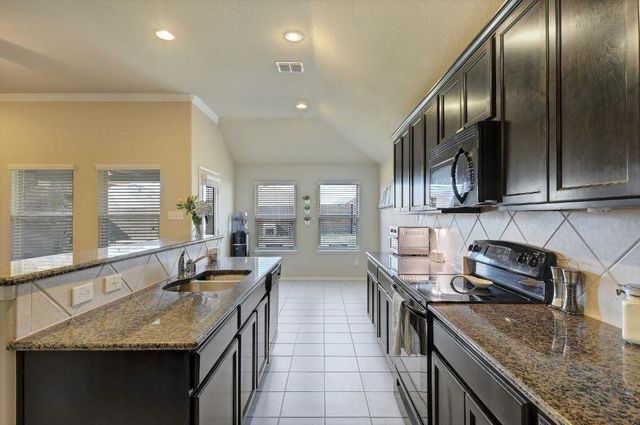 11701 Summer Springs Drive, Frisco, TX 75036