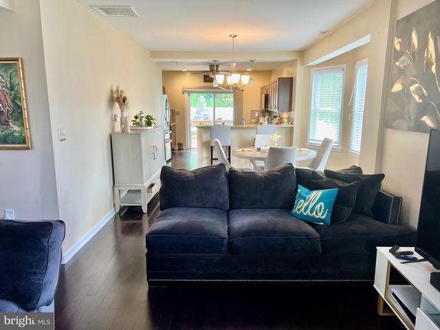 3013 WESTFIELD AVE, Baltimore, MD 21214