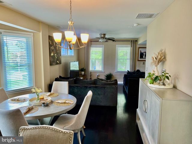 3013 WESTFIELD AVE, Baltimore, MD 21214