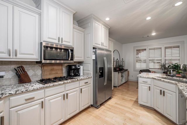 120 Thornbury Court, Hot Springs, AR 71913