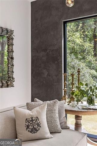 17 Interlochen Drive Drive NE, Atlanta, GA 30342