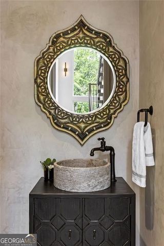 17 Interlochen Drive Drive NE, Atlanta, GA 30342