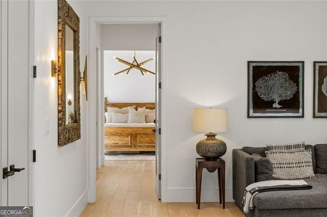 17 Interlochen Drive Drive NE, Atlanta, GA 30342