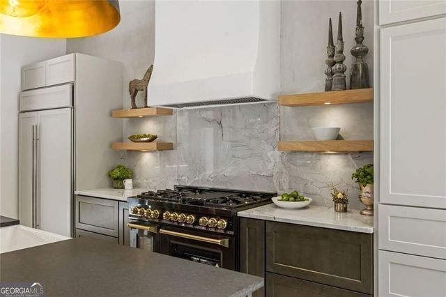 17 Interlochen Drive Drive NE, Atlanta, GA 30342