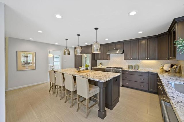 124 Vine Street, San Carlos, CA 94070