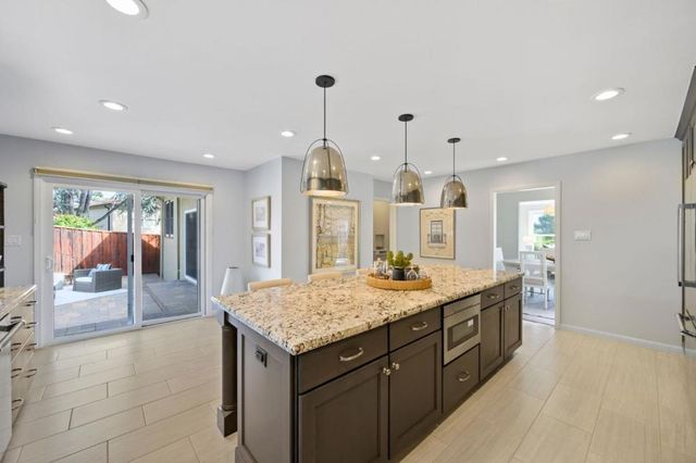 124 Vine Street, San Carlos, CA 94070