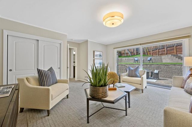 124 Vine Street, San Carlos, CA 94070