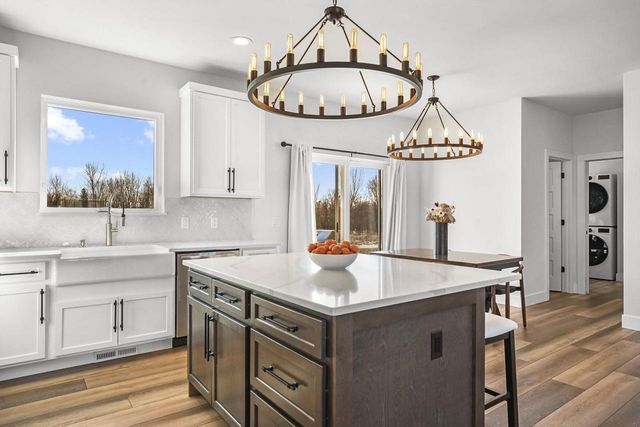 1129 Kamperschroer Way, Sun Prairie, WI 53590