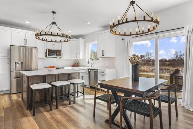 1129 Kamperschroer Way, Sun Prairie, WI 53590