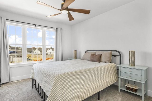 1129 Kamperschroer Way, Sun Prairie, WI 53590