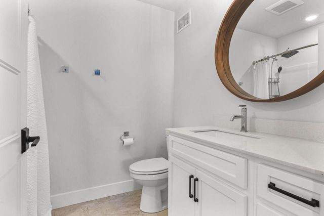 1129 Kamperschroer Way, Sun Prairie, WI 53590