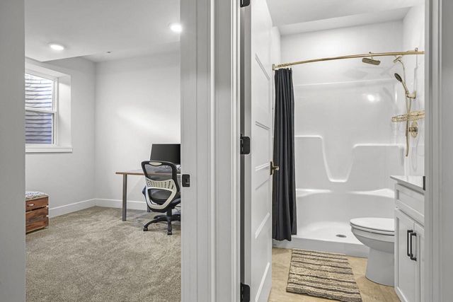 1129 Kamperschroer Way, Sun Prairie, WI 53590