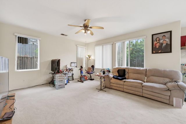 691 Tulare Ct, Tracy, CA 95304