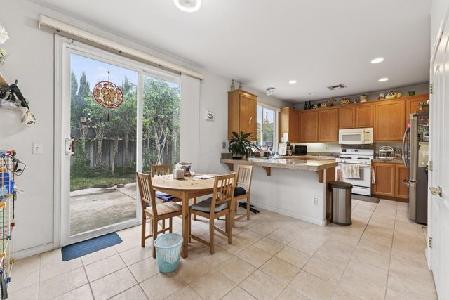 691 Tulare Ct, Tracy, CA 95304