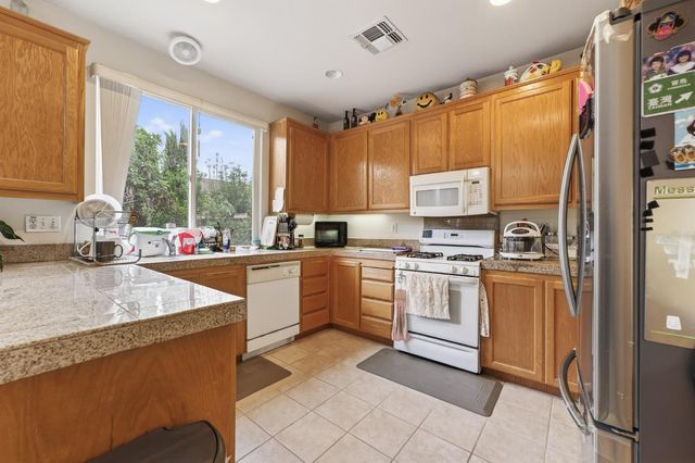 691 Tulare Ct, Tracy, CA 95304