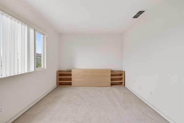 691 Tulare Ct, Tracy, CA 95304