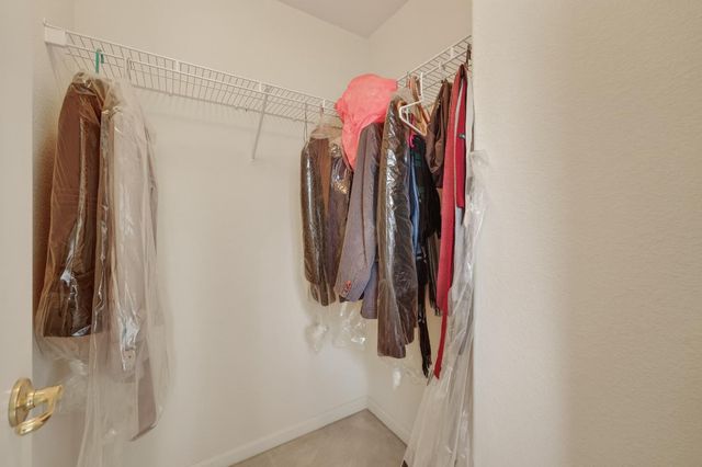 691 Tulare Ct, Tracy, CA 95304