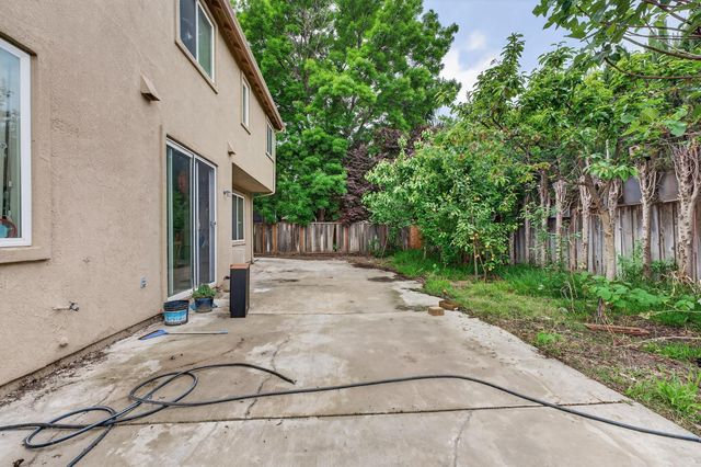 691 Tulare Ct, Tracy, CA 95304