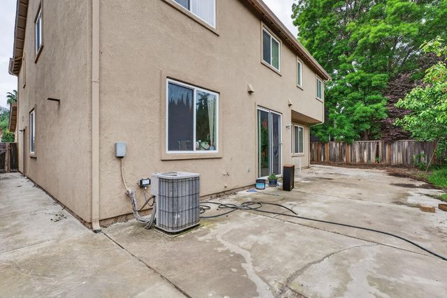 691 Tulare Ct, Tracy, CA 95304