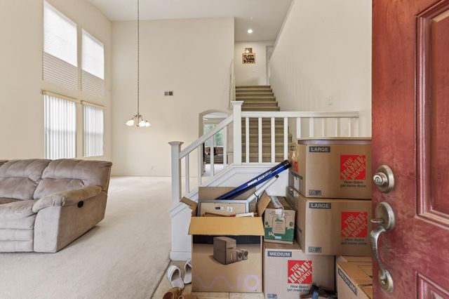 691 Tulare Ct, Tracy, CA 95304