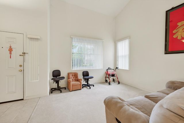 691 Tulare Ct, Tracy, CA 95304