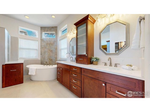 5926 Huntington Hills Dr, Fort Collins, CO 80525