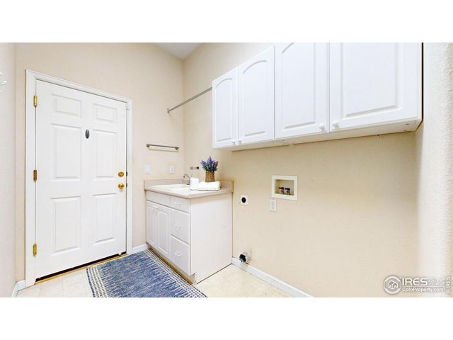 5926 Huntington Hills Dr, Fort Collins, CO 80525