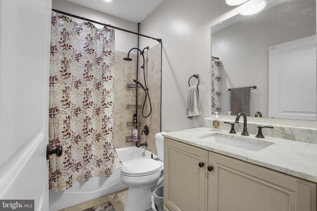 11337 RUSSELL RD, Hillsboro, VA 20132