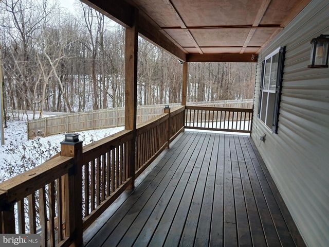 11337 RUSSELL RD, Hillsboro, VA 20132