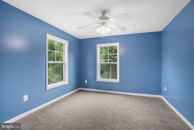 11337 RUSSELL RD, Hillsboro, VA 20132