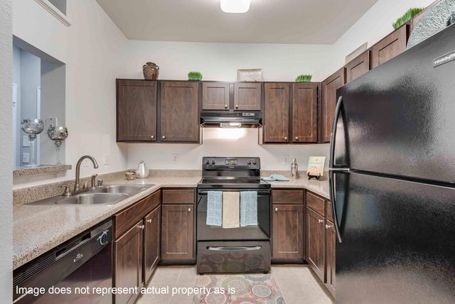 2400-628 Spring Rain Drive, Klein, TX 77379