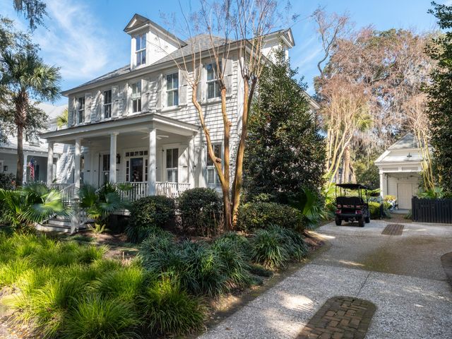 70 Saturday Road, Mount Pleasant, SC 29464