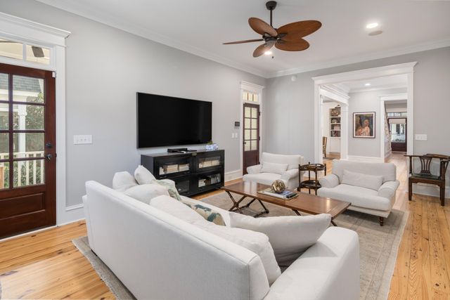 70 Saturday Road, Mount Pleasant, SC 29464