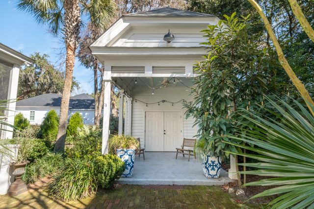 70 Saturday Road, Mount Pleasant, SC 29464