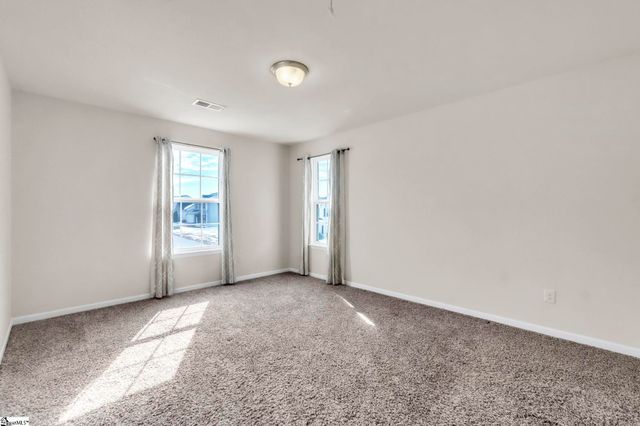 328 Bucklebury Road, Greer, SC 29651