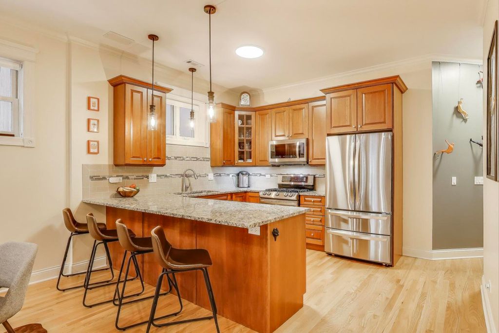 property-img
