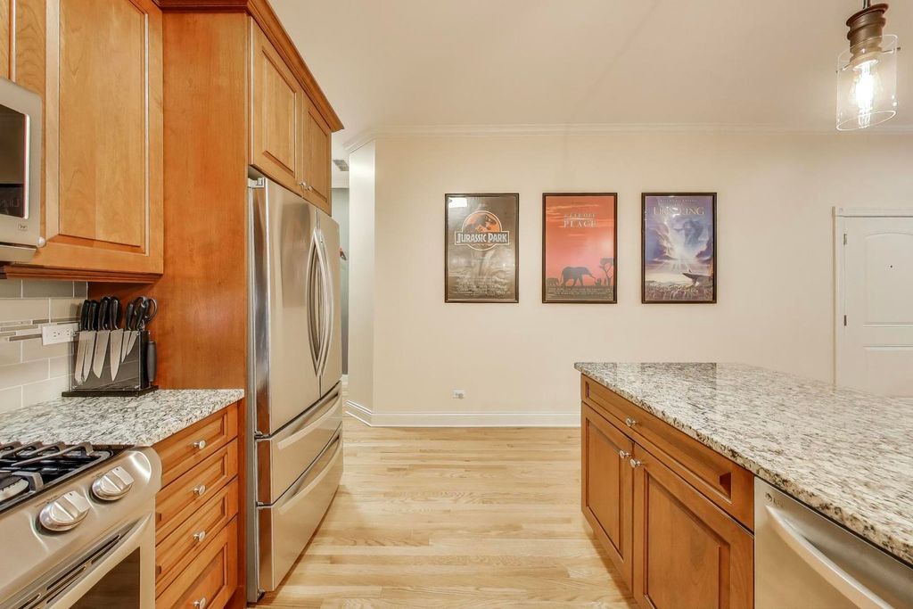 property-img