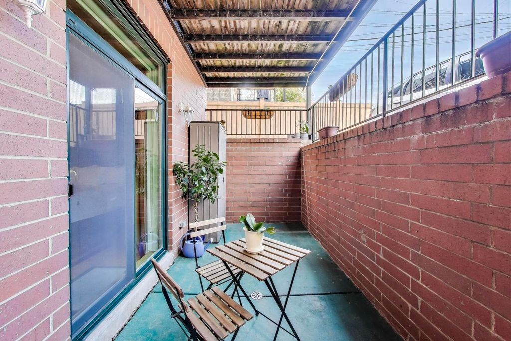 property-img