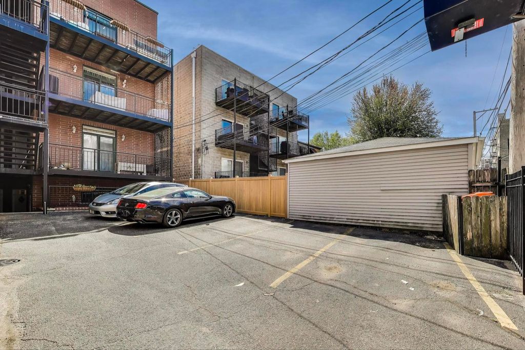property-img