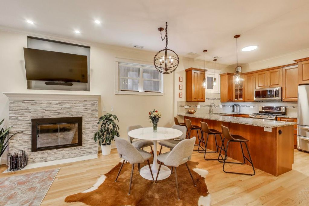 property-img