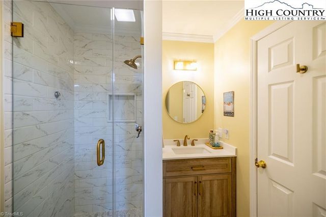 30 Village Road, Roaring Gap, NC 28668