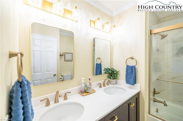 30 Village Road, Roaring Gap, NC 28668