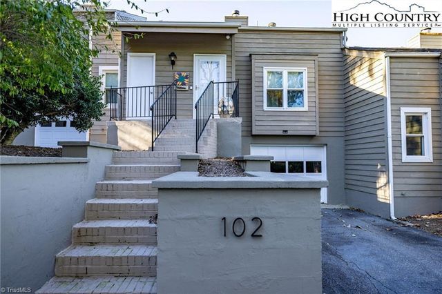 30 Village Road, Roaring Gap, NC 28668